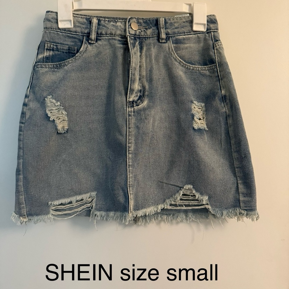 SHEIN Distressed Mini Denim Skirt - Gray